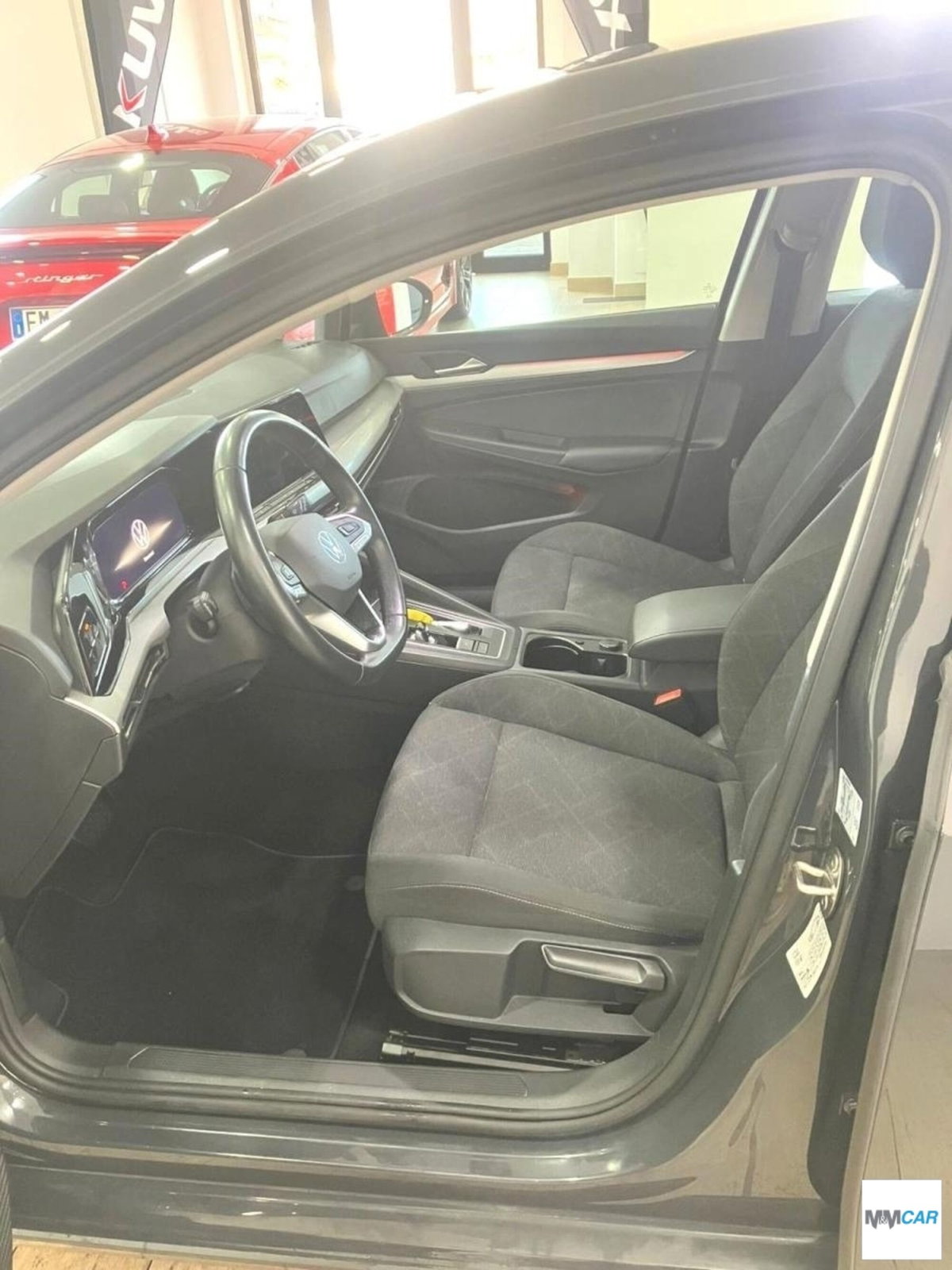 Volkswagen Golf Variant 2.0 TDI SCR DSG Life (10)