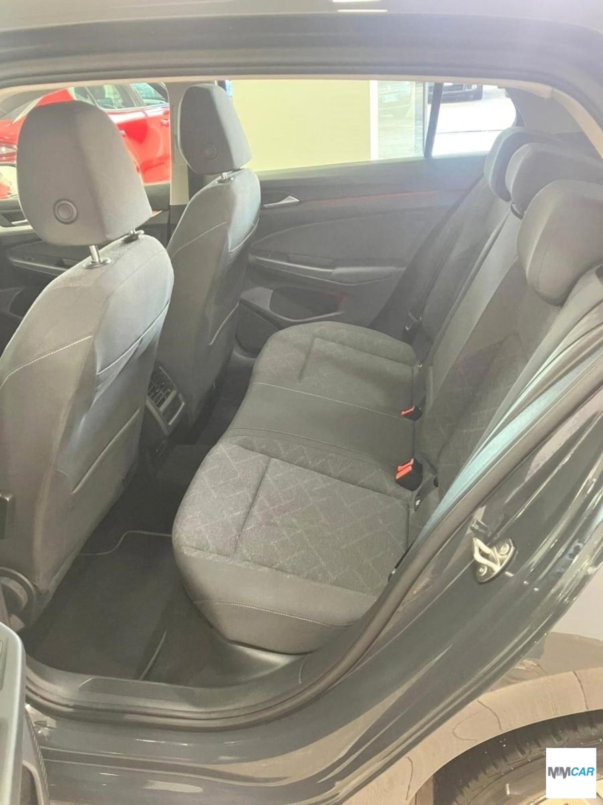Volkswagen Golf Variant 2.0 TDI SCR DSG Life (11)