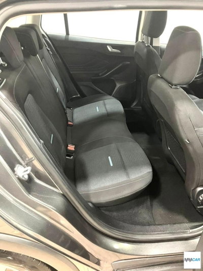 Ford Focus Station Wagon 1.0 EcoBoost 125 CV automatico SW Active (13)