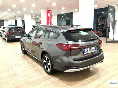 Ford Focus Station Wagon 1.0 EcoBoost 125 CV automatico SW Active (3)