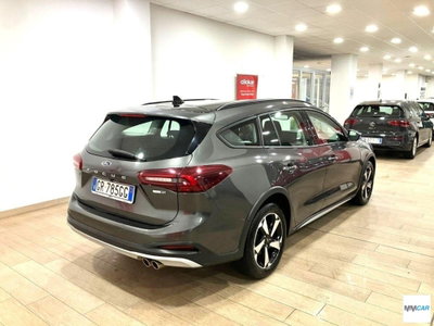 Ford Focus Station Wagon 1.0 EcoBoost 125 CV automatico SW Active (4)