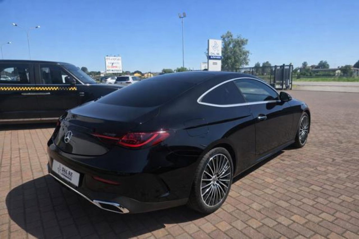 Mercedes-Benz CLE Coupé 220 d AMG Line Premium Plus auto (6)