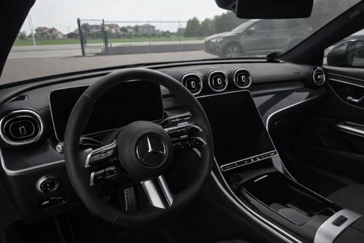 Mercedes-Benz CLE Coupé 220 d AMG Line Premium Plus auto (9)