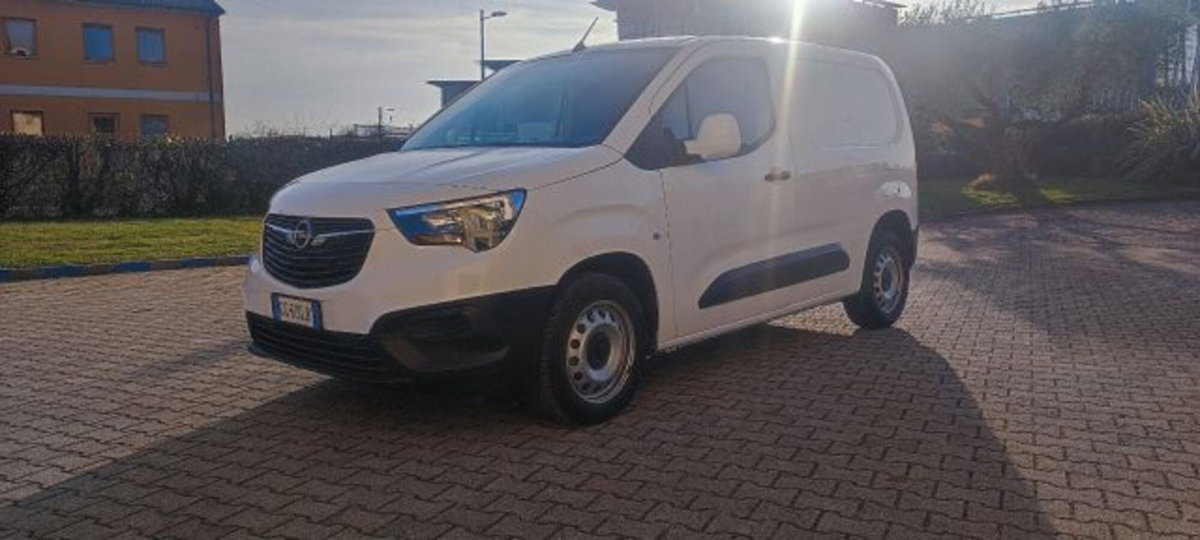 Opel Combo Furgone Cargo 1.5 Diesel 130CV S&S PC 650kg Edition (9)