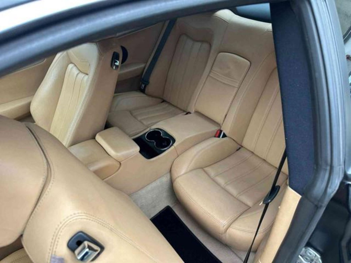 Maserati Granturismo GranTurismo 4.2 V8 (11)