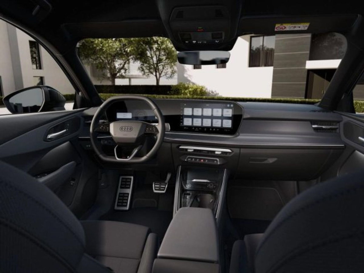 Audi Q3 2.0 TDI 150 CV S tronic S line Edition (8)