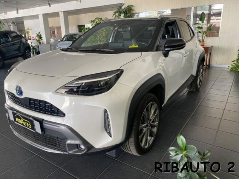 Toyota Yaris Cross 1.5 Hybrid 5p. E-CVT AWD-i Lounge