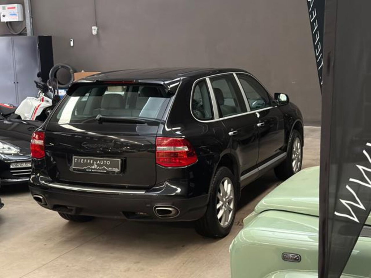 Porsche Cayenne 3.6 (4)