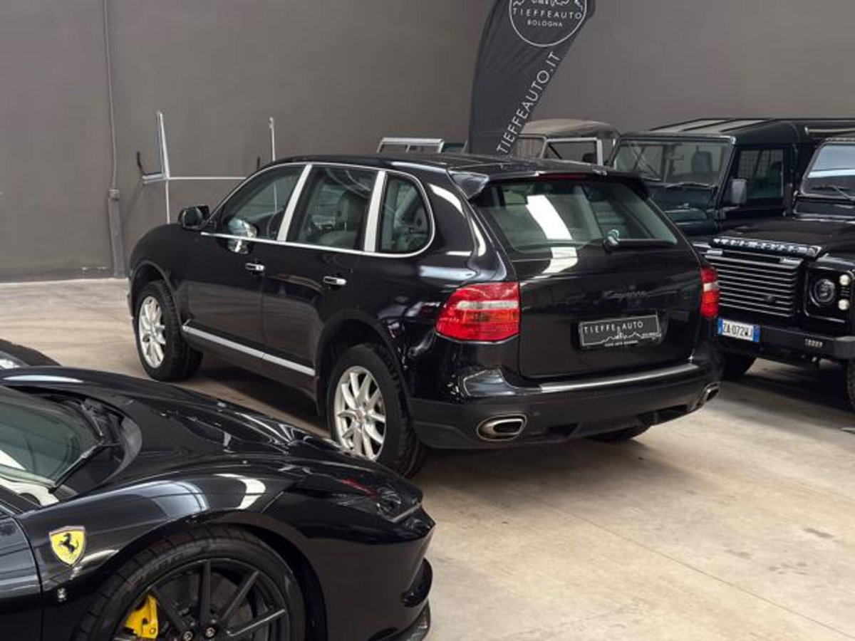 Porsche Cayenne 3.6 (6)
