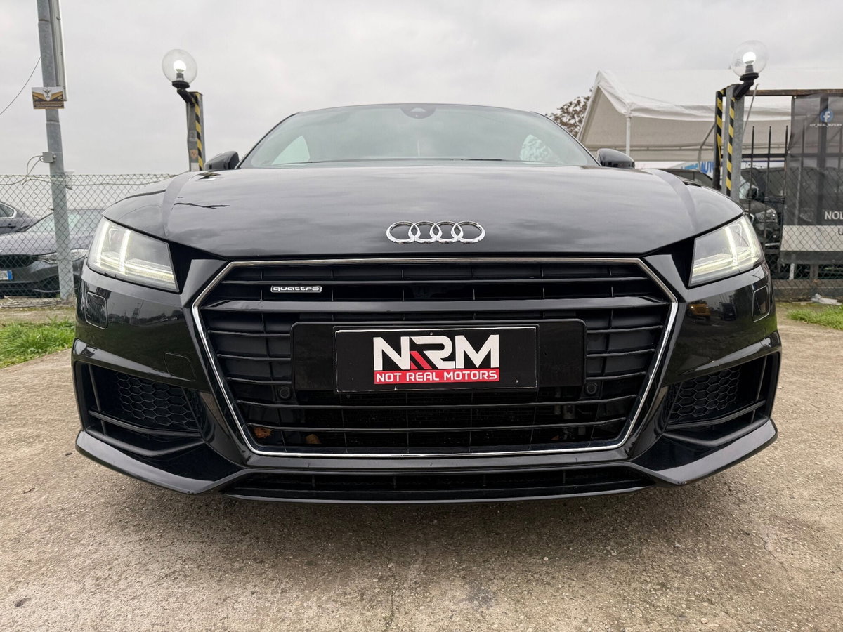 Audi TT Coupé 2.0 TFSI quattro S tronic S line (2)