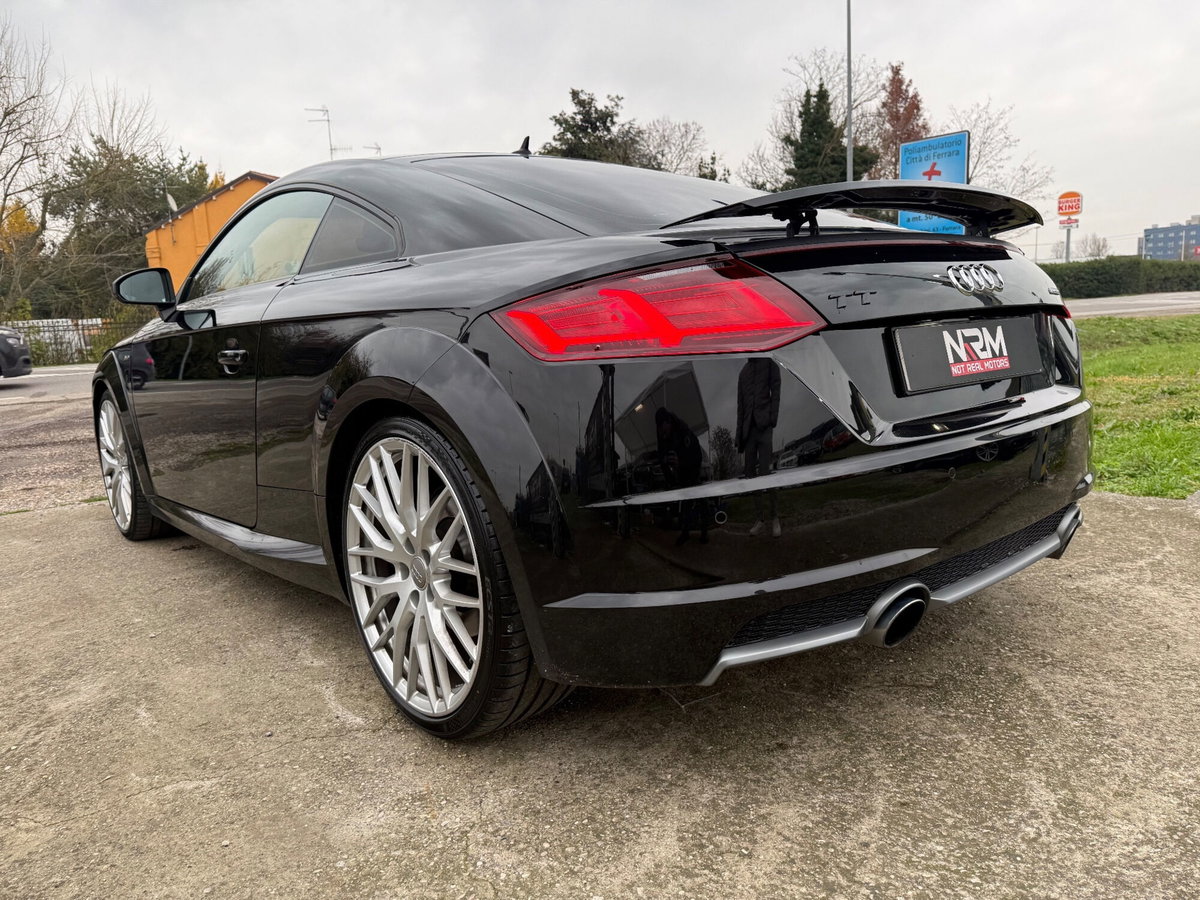 Audi TT Coupé 2.0 TFSI quattro S tronic S line (8)