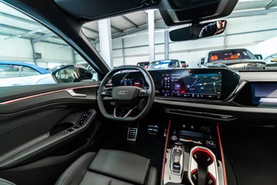 Audi A6 Avant 40 2.0 TDI quattro ultra S tronic Business (10)