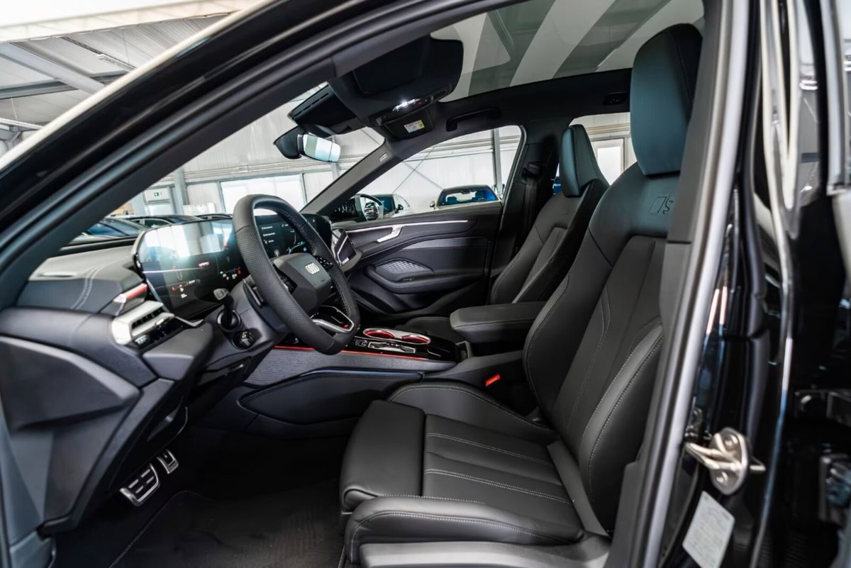 Audi A6 Avant 40 2.0 TDI quattro ultra S tronic Business (8)