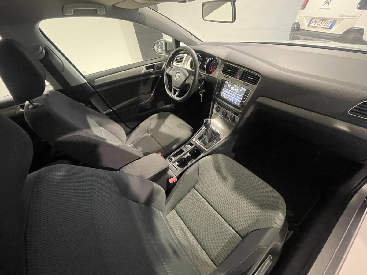 Volkswagen Golf 1.6 TDI 5p. Highline BlueMotion Technology (8)