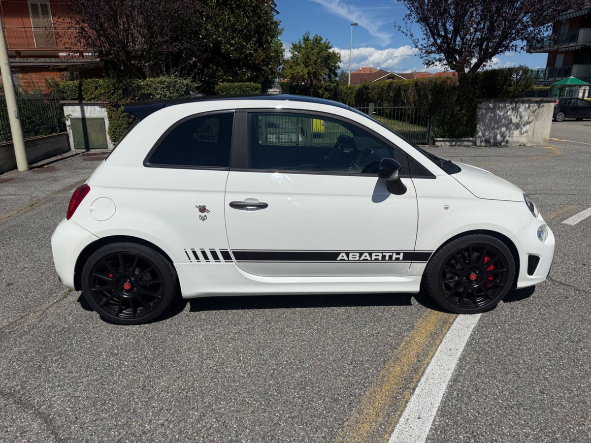 Abarth 595 Cabrio 595 C 1.4 Turbo T-Jet 180 CV Esseesse (7)