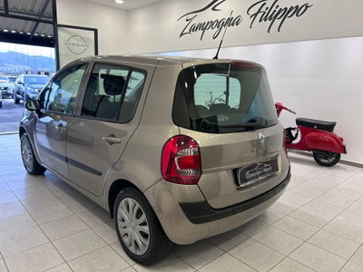 Renault Modus 1.5 dCi 85CV Dynamique (5)