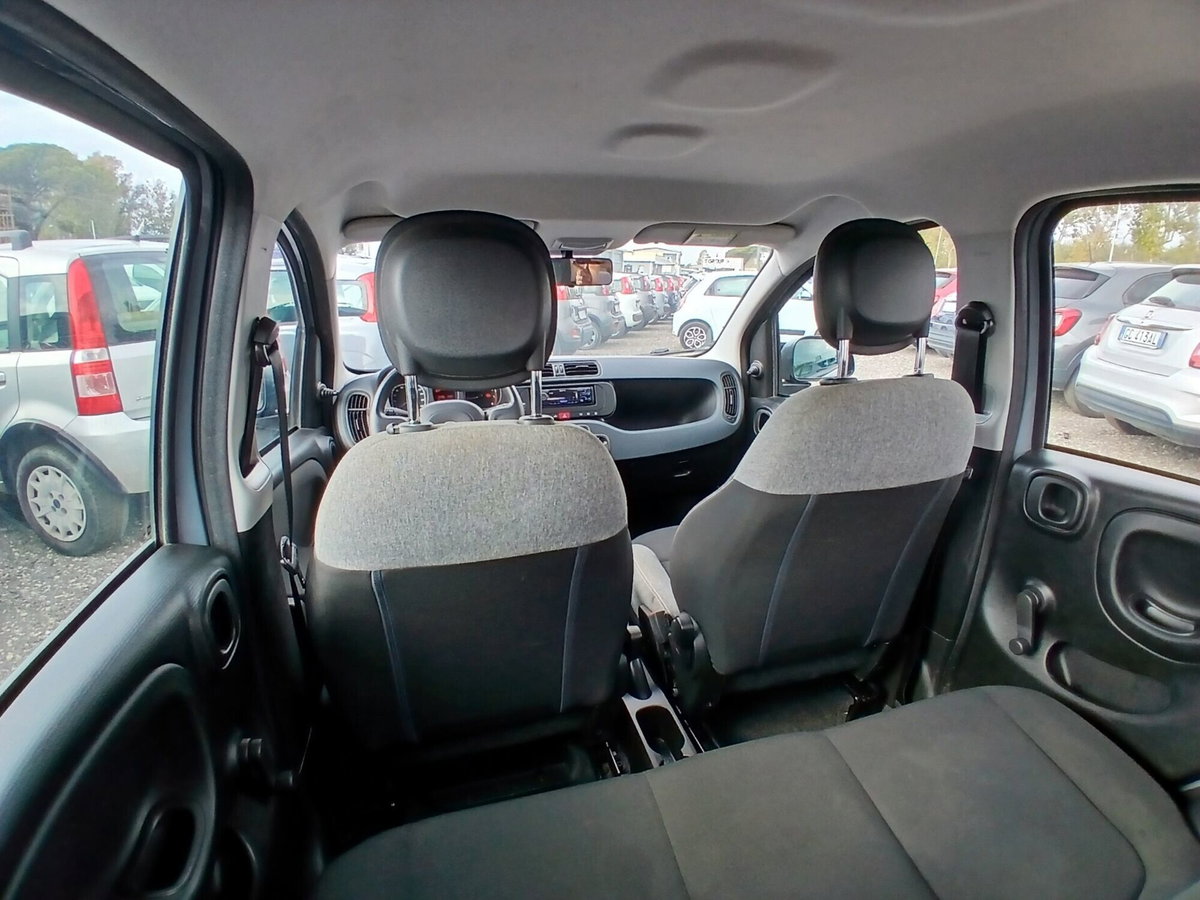 Fiat Panda 1.0 FireFly S&S Hybrid City Cross (13)