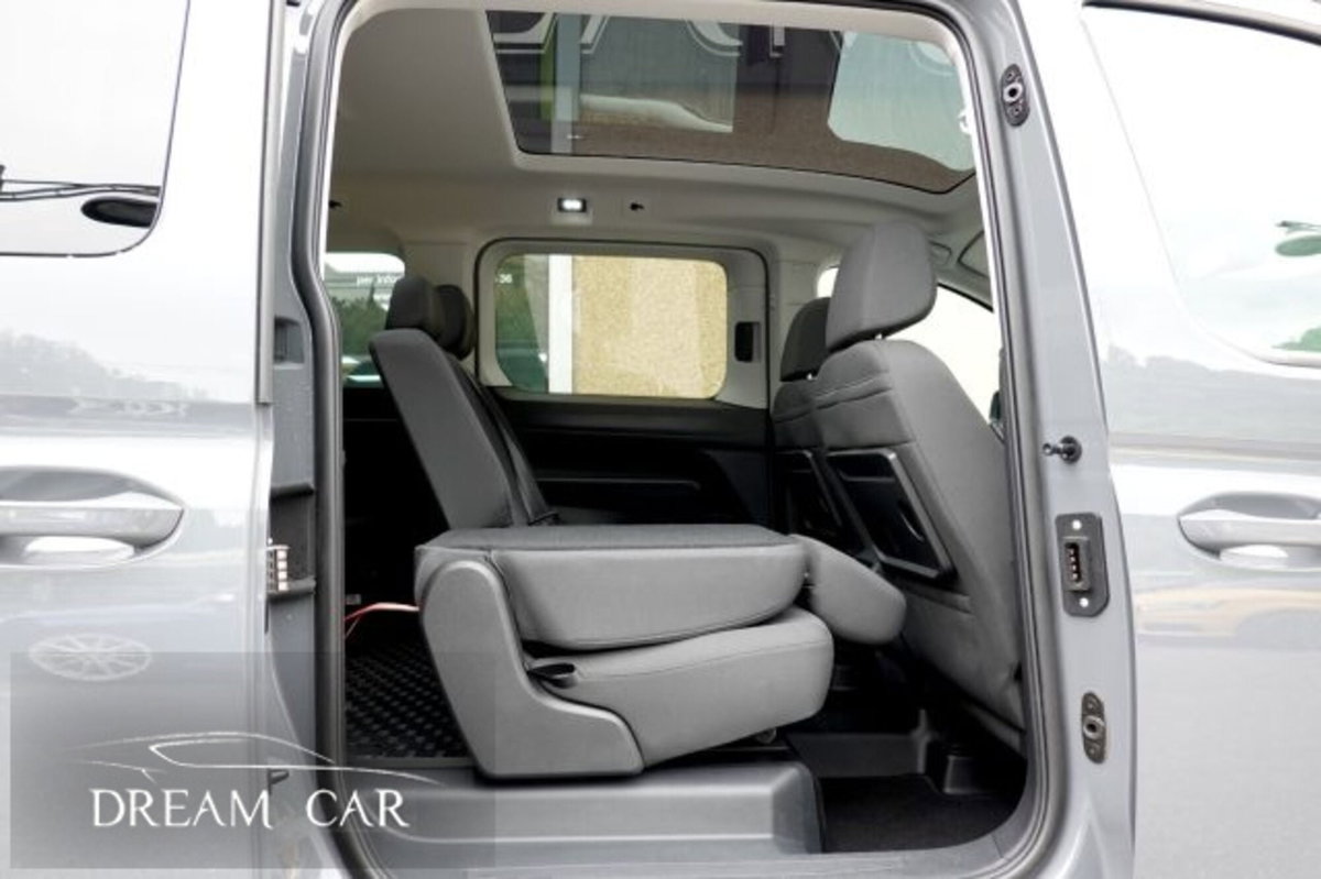 Volkswagen Caddy 2.0 TDI 122 CV Style Maxi (11)