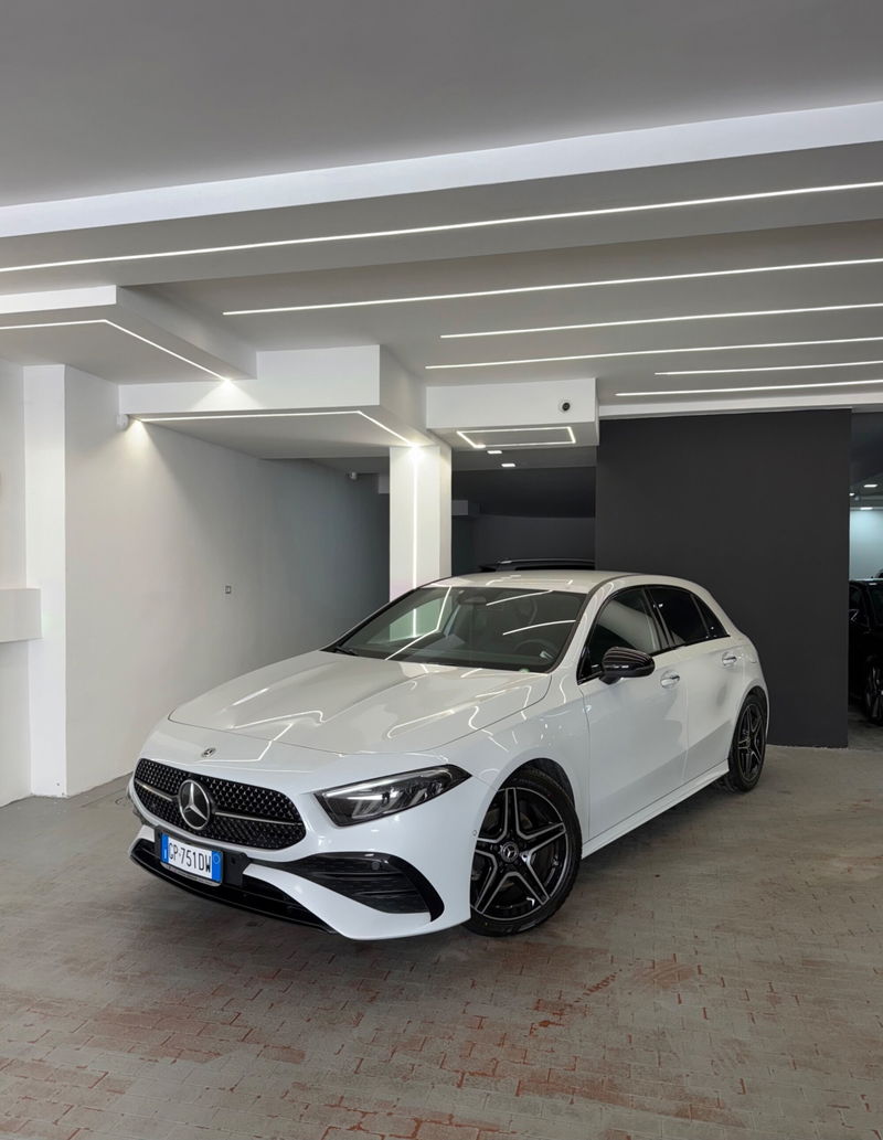 Mercedes-Benz Classe A Sedan 180 d AMG Line Advanced Plus auto