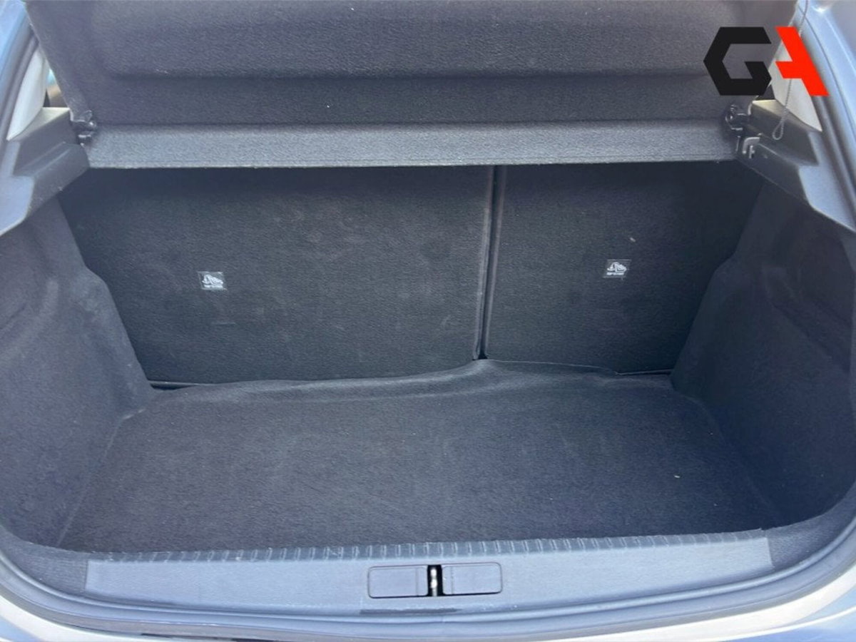 Opel Corsa 1.5 D 100 CV Edition (17)