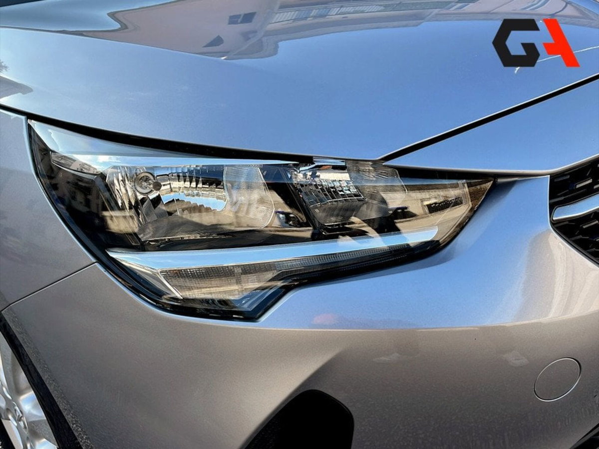 Opel Corsa 1.5 D 100 CV Edition (8)