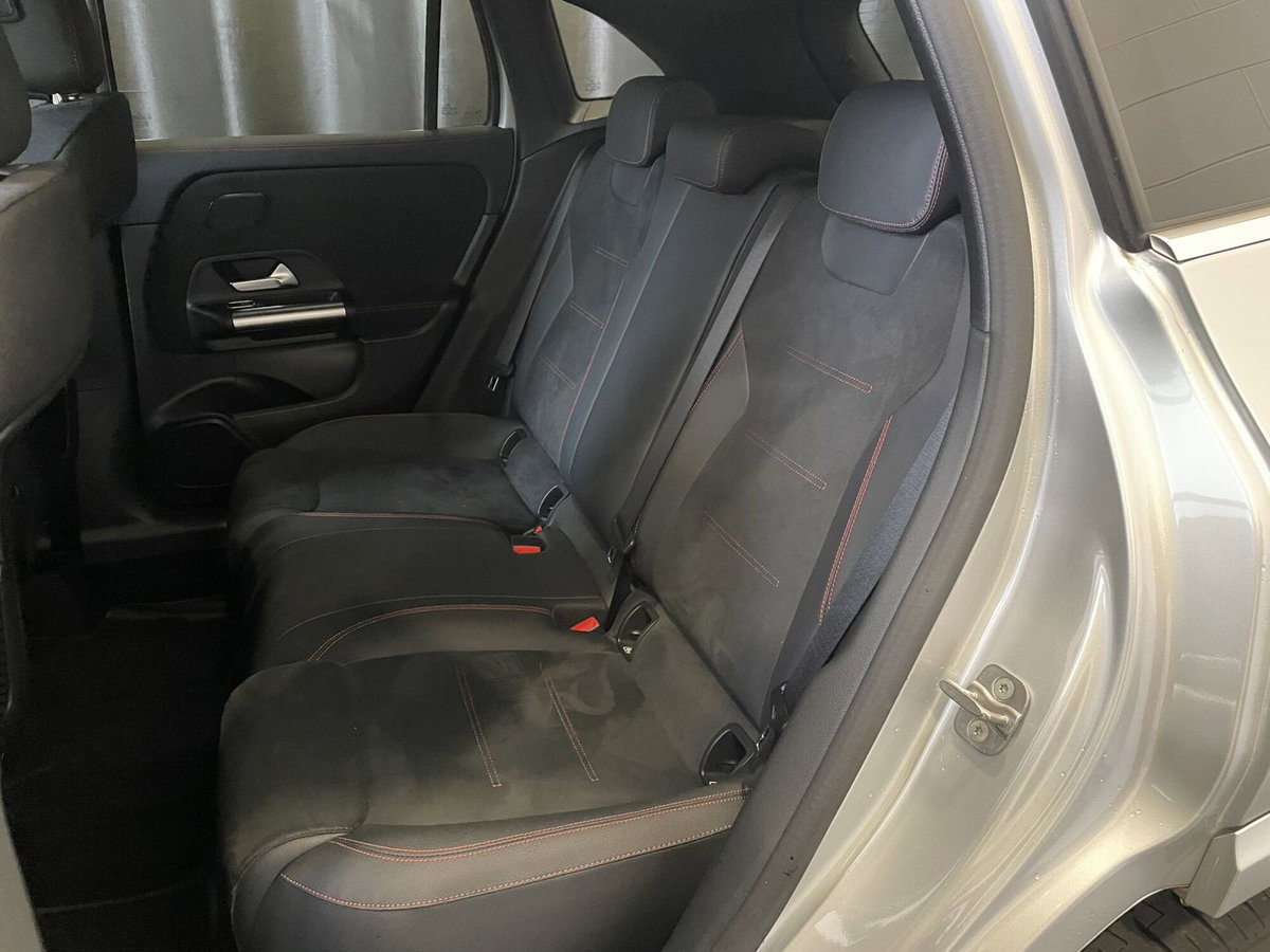 Mercedes-Benz GLA SUV 250 AMG Line Advanced Plus 4matic auto (9)