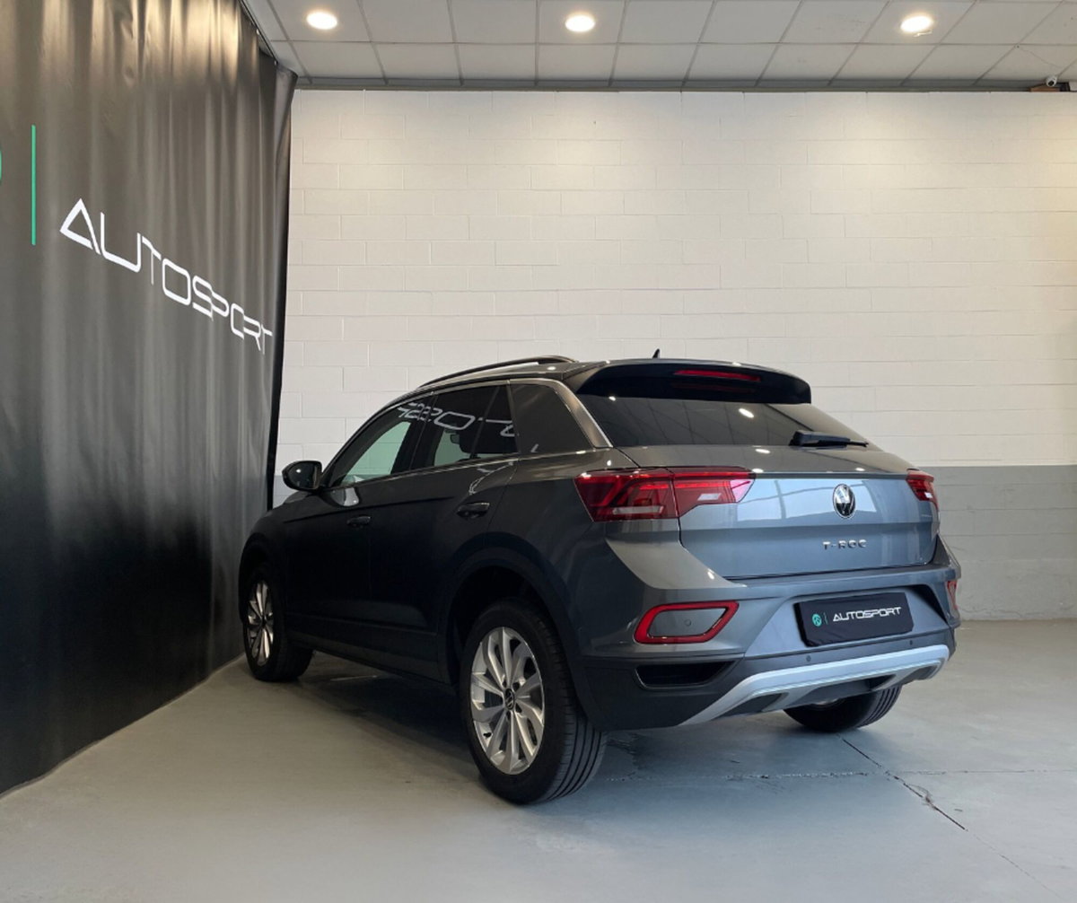 Volkswagen T-Roc 1.0 TSI Life (6)