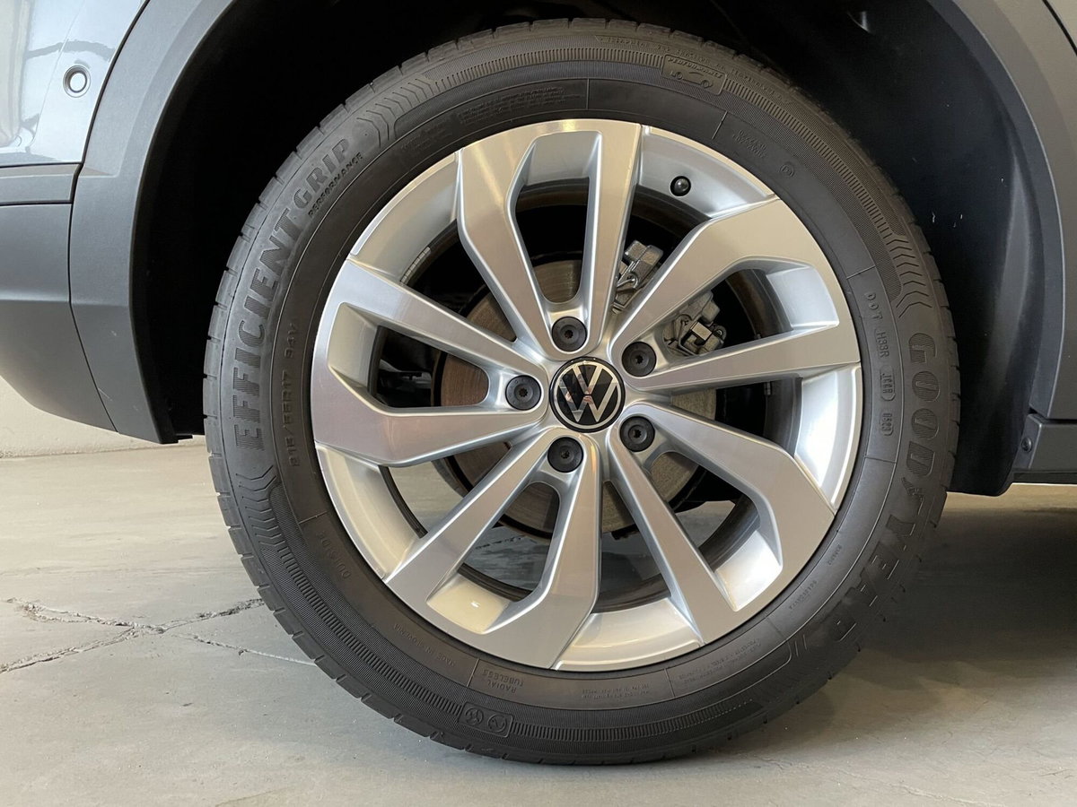 Volkswagen T-Roc 1.0 TSI Life (12)