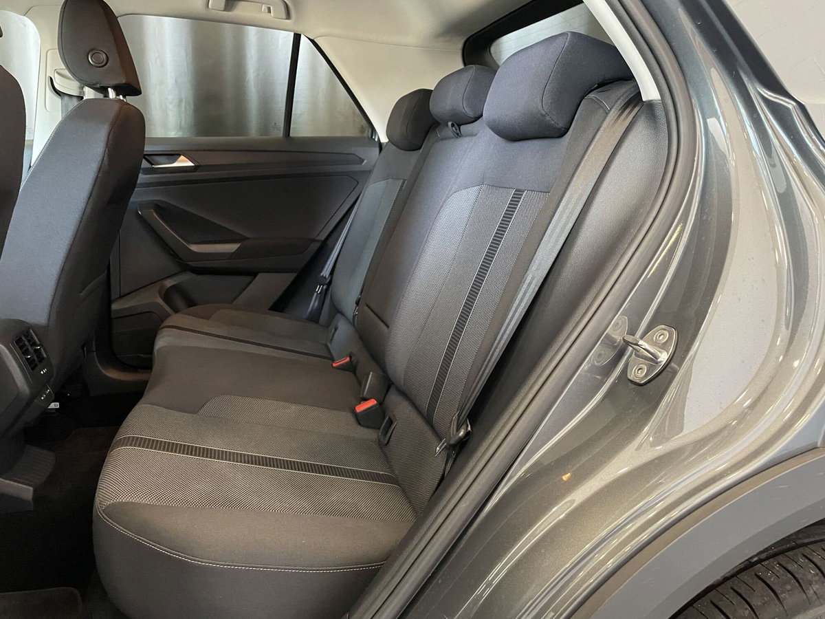 Volkswagen T-Roc 1.0 TSI Life (8)