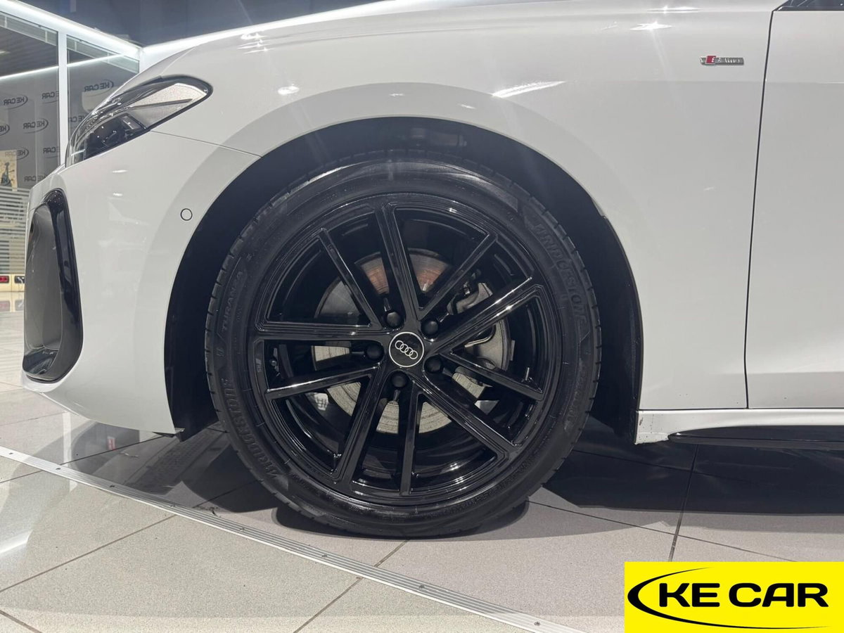 Audi A5 Avant 2.0 tdi mhev+ S line edition 204cv s-tronic (8)