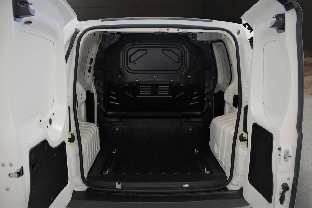 Fiat Fiorino QUBO 1.3 MJT 95CV SX (N1) (9)