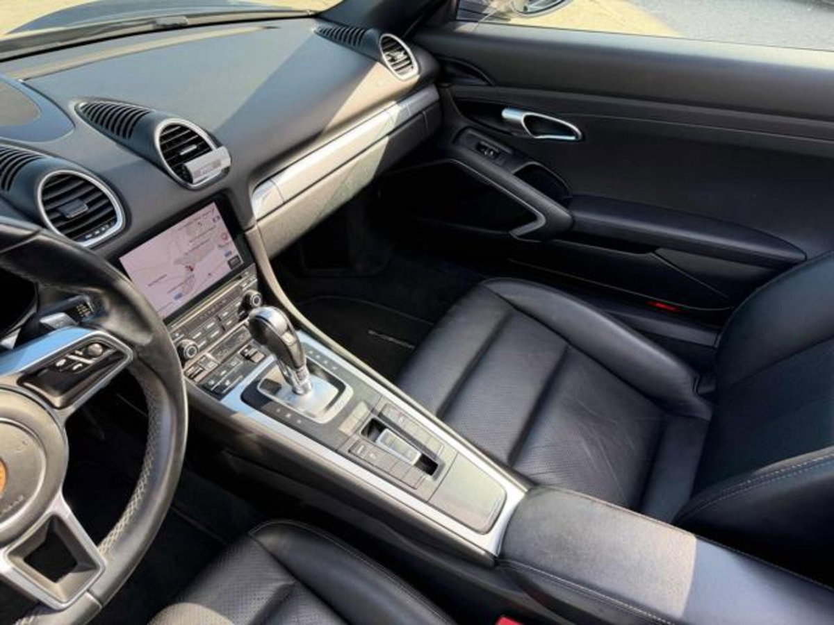 Porsche 718 Boxster  Boxster 2.0 300cv (12)