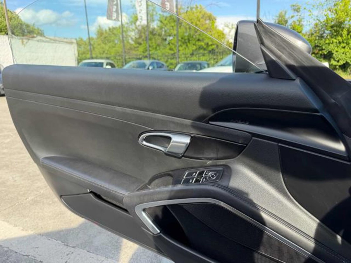 Porsche 718 Boxster  Boxster 2.0 300cv (14)