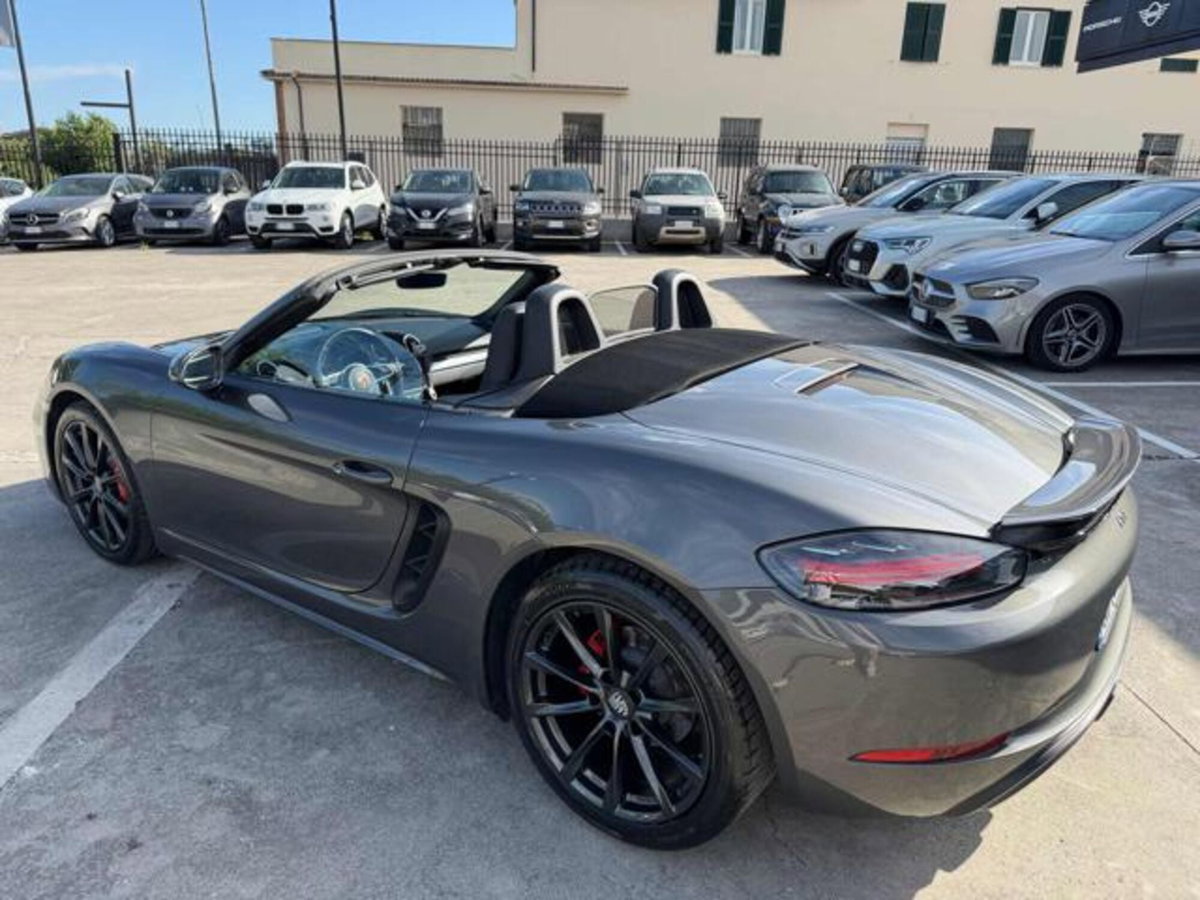 Porsche 718 Boxster  Boxster 2.0 300cv (6)