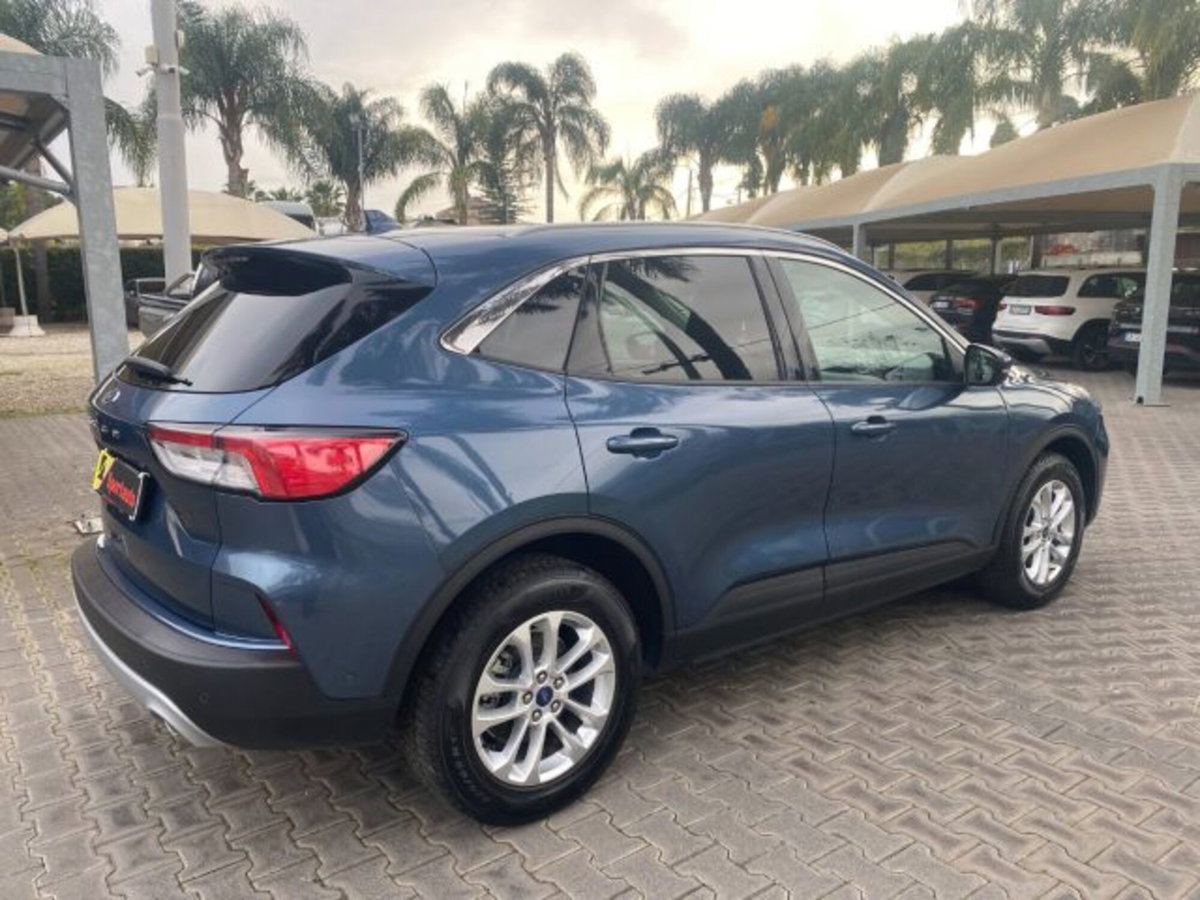 Ford Kuga 1.5 EcoBlue 120 CV aut. 2WD Titanium (3)
