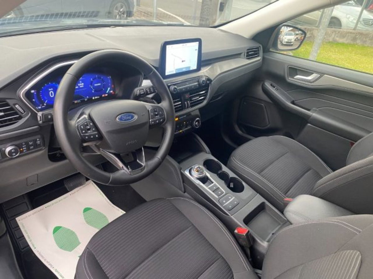 Ford Kuga 1.5 EcoBlue 120 CV aut. 2WD Titanium (5)