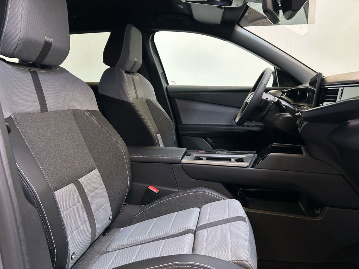 Opel Grandland 1.2 hybrid GS 145cv e-dcs6 (10)