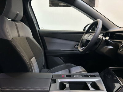 Opel Grandland 1.2 hybrid GS 145cv e-dcs6 (11)