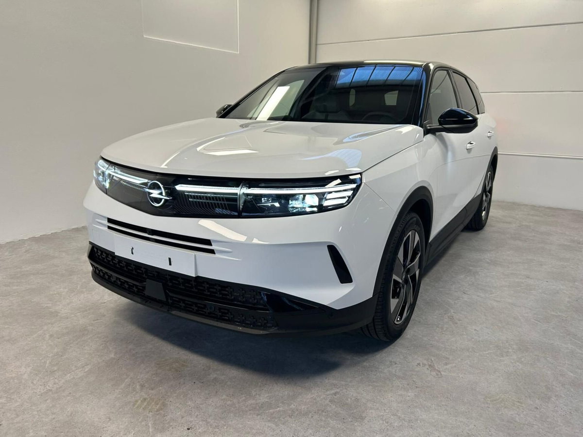 Opel Grandland 1.2 hybrid GS 145cv e-dcs6 (2)