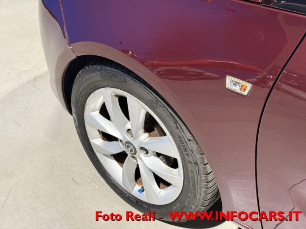 Opel Adam 1.2 70 CV Jam (17)