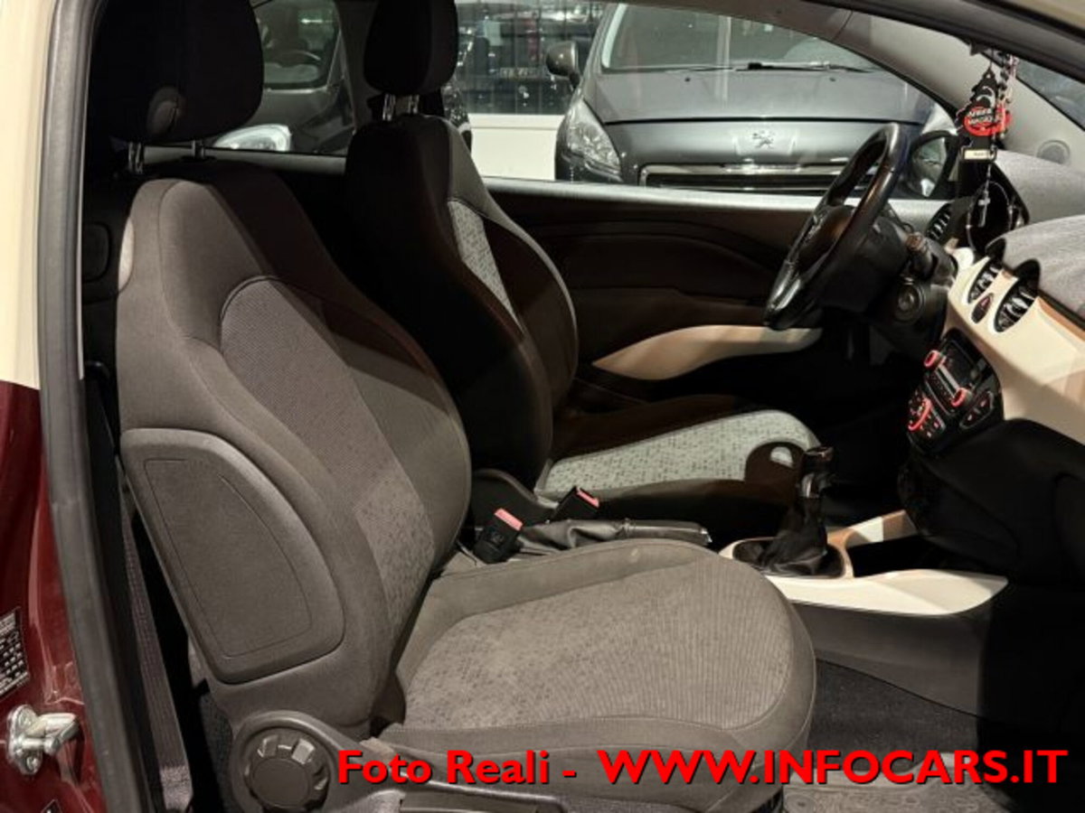 Opel Adam 1.2 70 CV Jam (6)