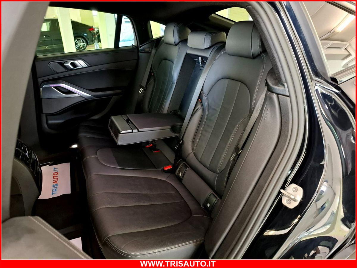 BMW X6 M50d (12)
