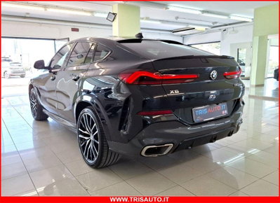 BMW X6 M50d (2)