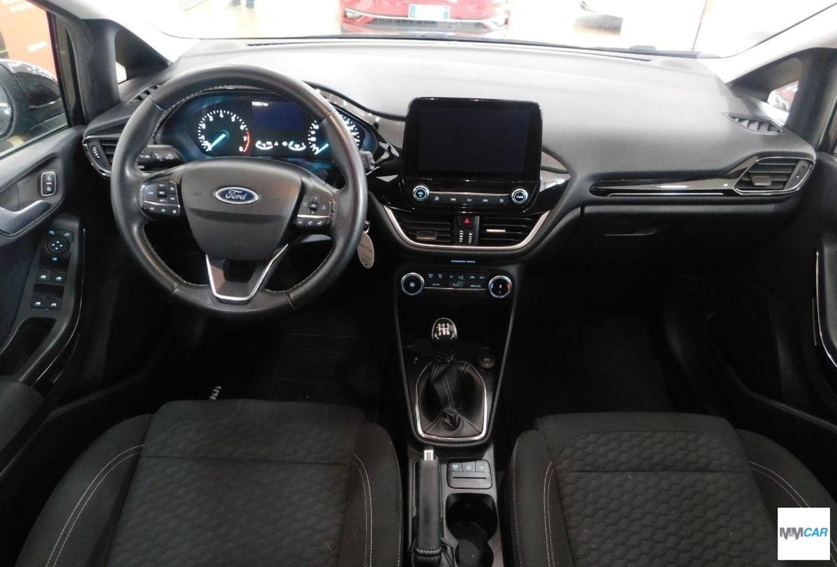 Ford Fiesta 1.1 75 CV 5 porte Titanium (11)