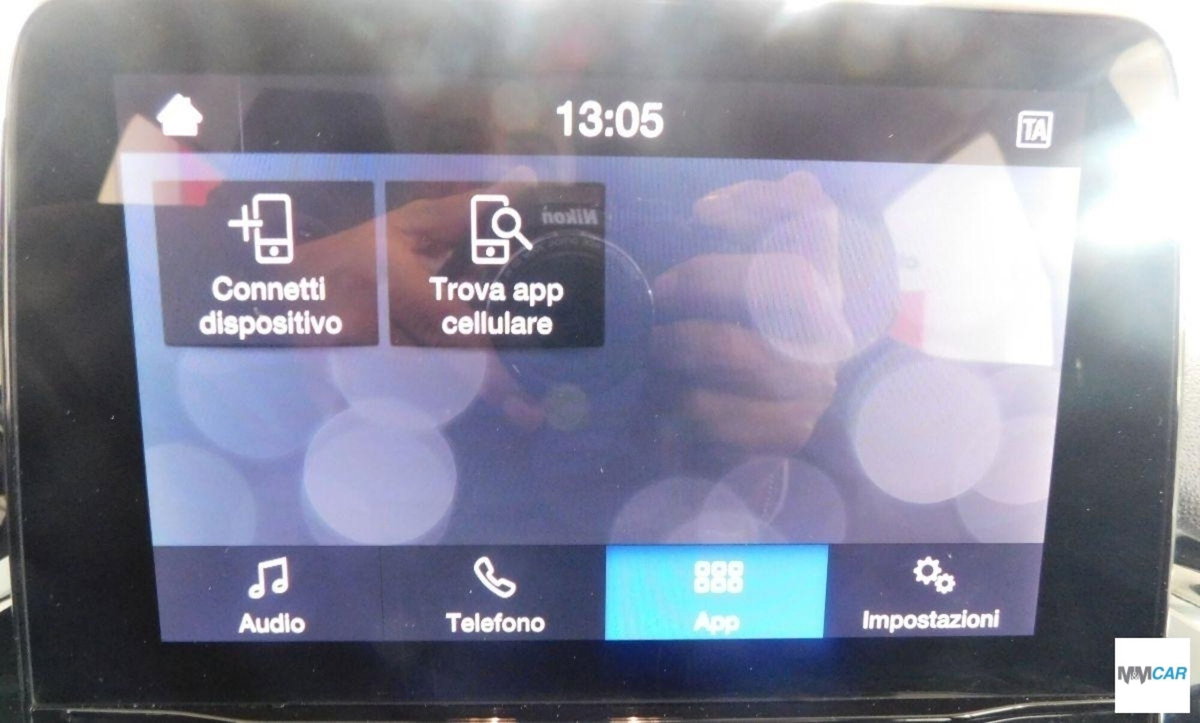 Ford Fiesta 1.1 75 CV 5 porte Titanium (13)