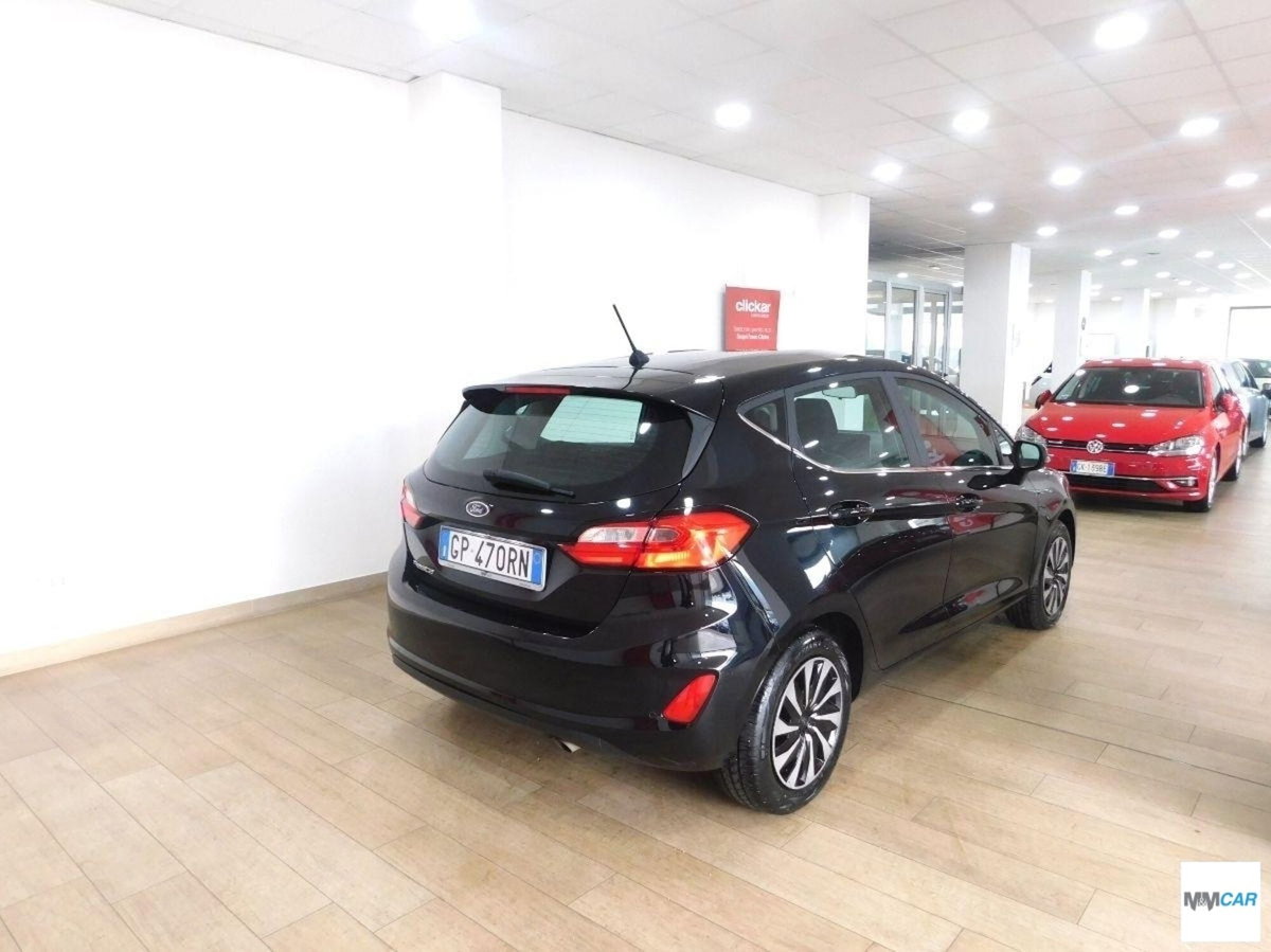 Ford Fiesta 1.1 75 CV 5 porte Titanium (3)
