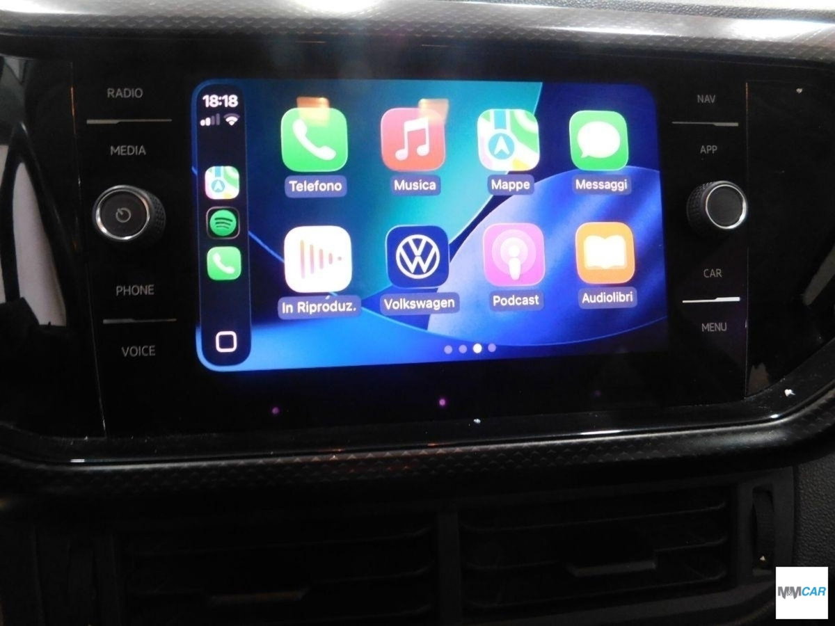 Volkswagen T-Cross 1.0 TSI Style BMT (9)