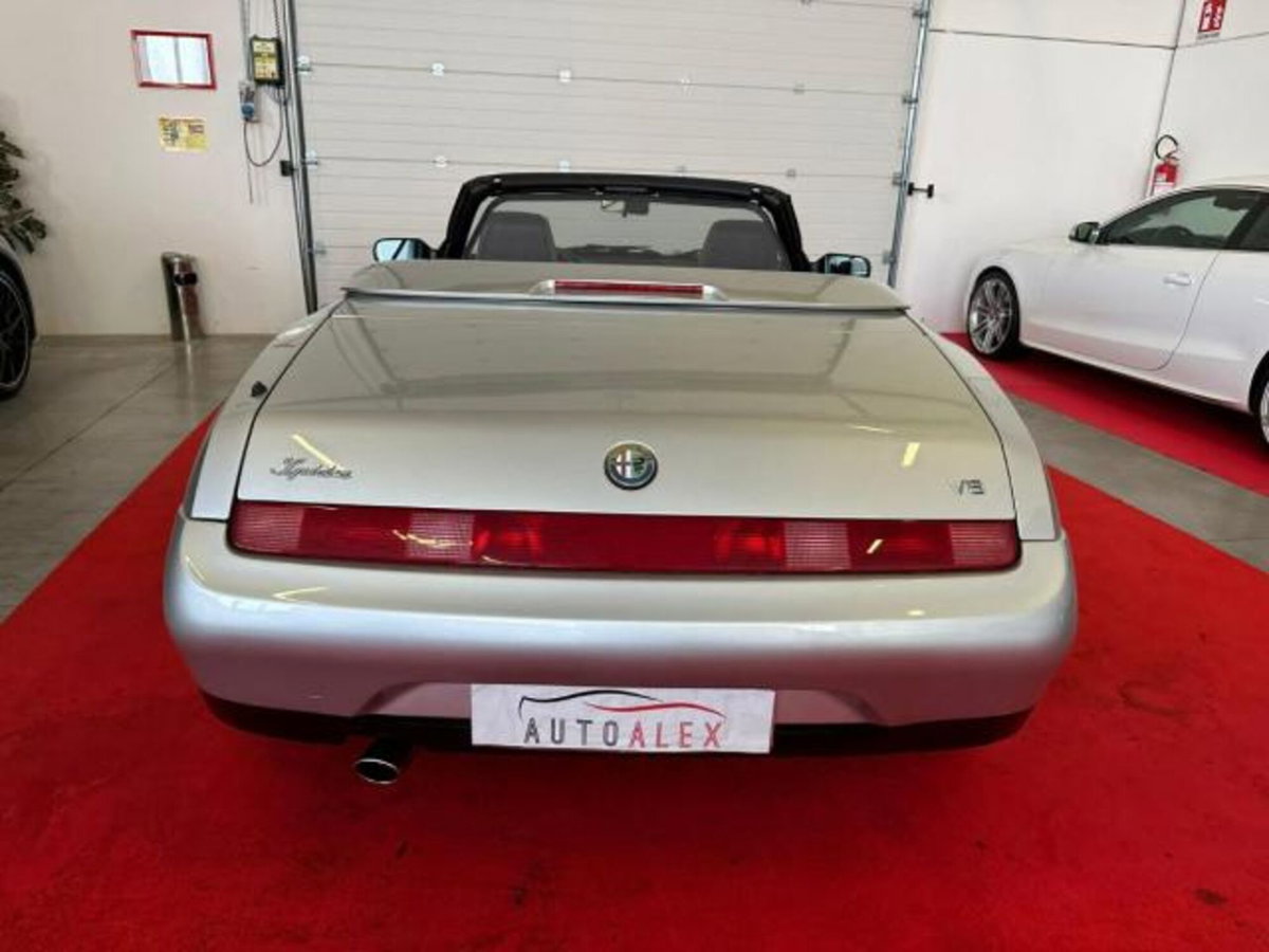 Alfa Romeo Spider 3.0i V6 cat (5)
