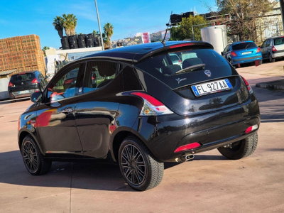 Lancia Ypsilon 1.2 69 CV 5 porte GPL Ecochic Gold (5)