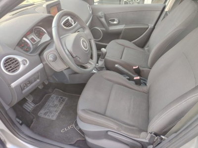 Renault Clio 1.2 16V 5 porte Dynamique (7)